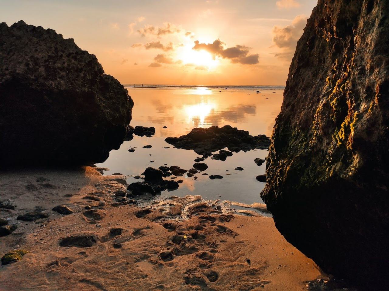 The cove and cliff warungs at Bingin Beach on the Bukit Peninsula in Bali