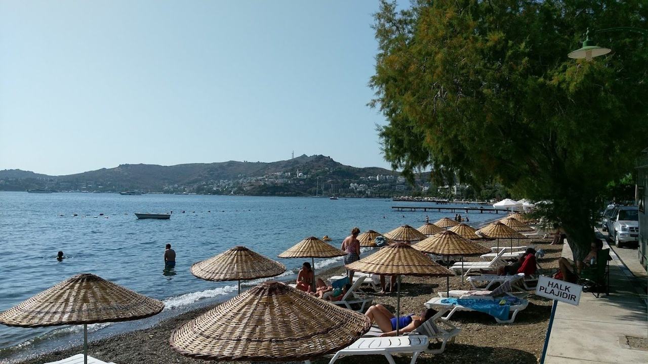 Daybeds and sunbeds at a beach club in Bodrum