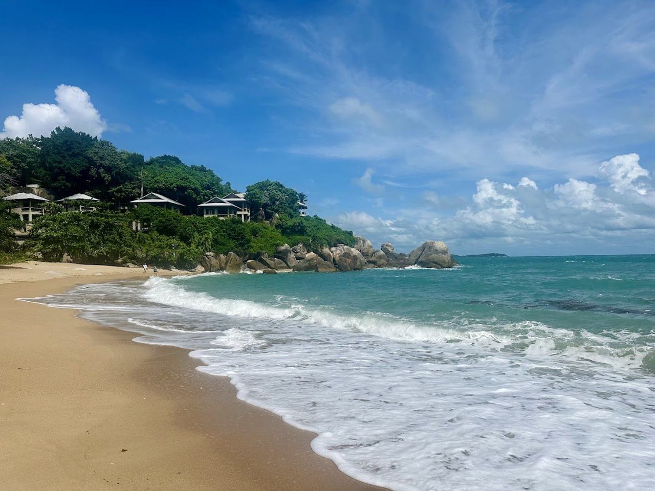 The rocky snorkel cove at Coral Cove on Koh Samui