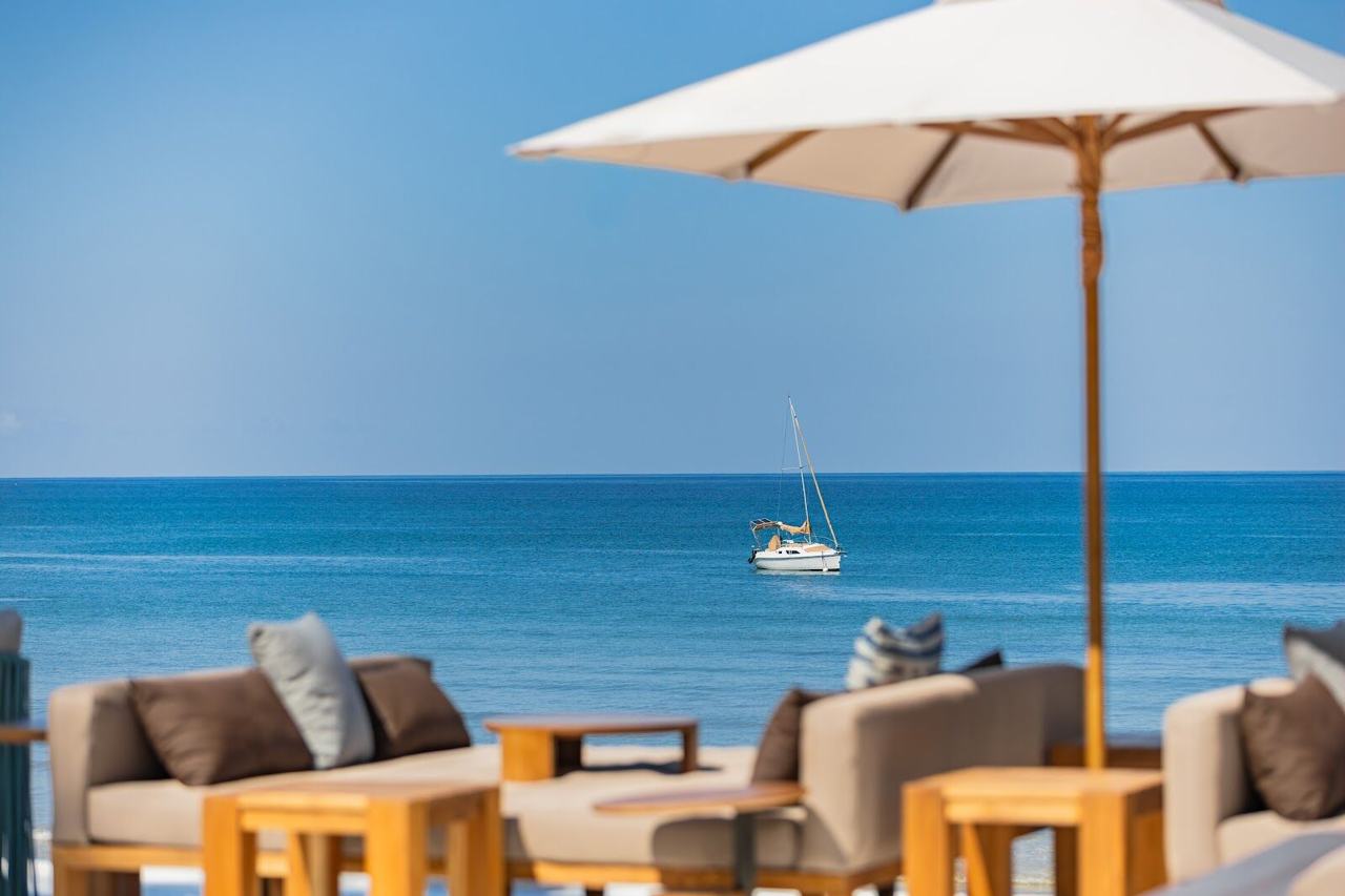 Beach clubs in Phuket