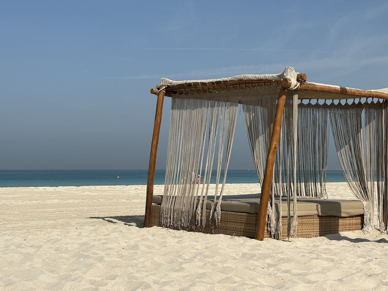 Soft white sand and open natural shoreline at Saadiyat in Abu Dhabi