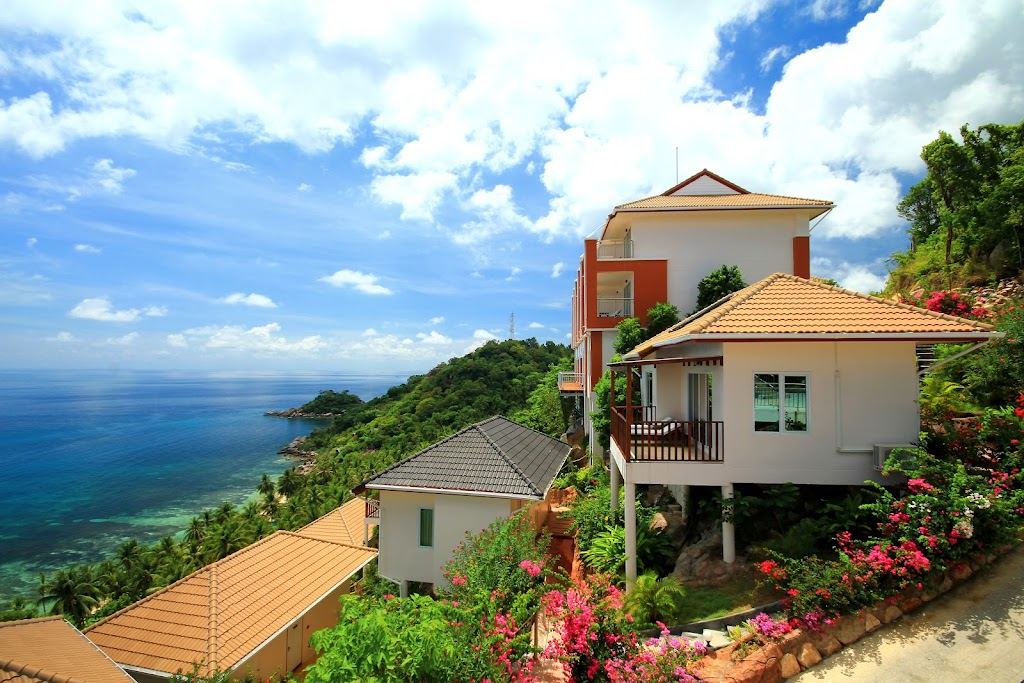 Restaurant terrace looking over the water at the remote June Juea Bay on Koh Tao